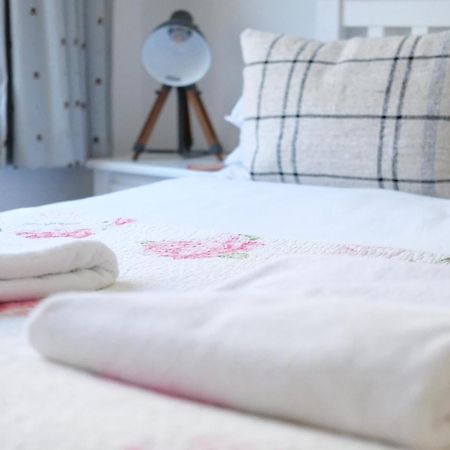 Spacious City Centre Apartment Bath Bagian luar foto