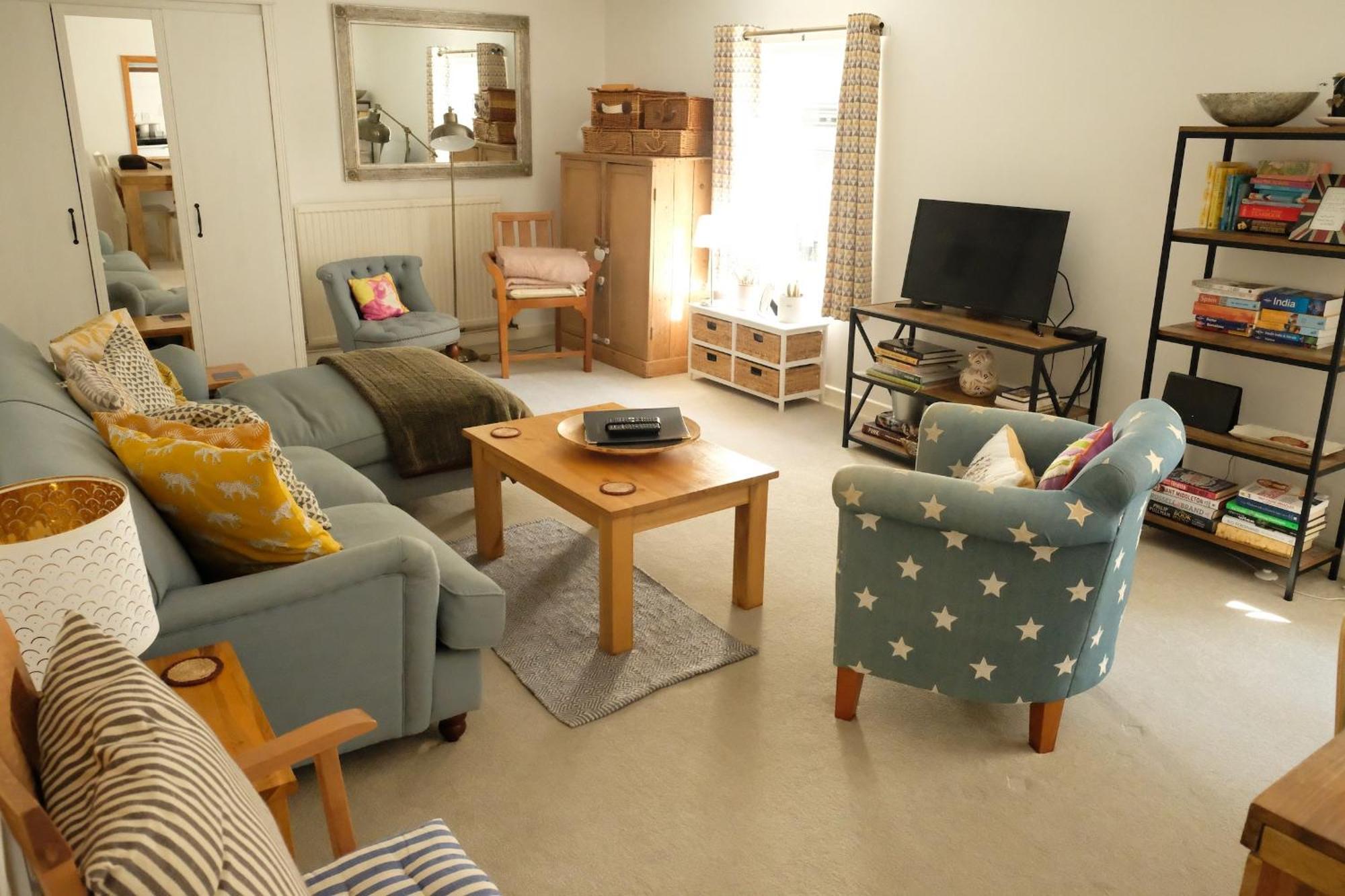 Spacious City Centre Apartment Bath Bagian luar foto